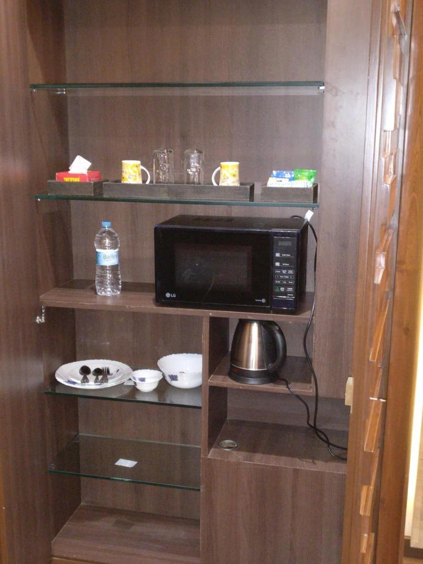 Apartament Awesome At Bandra - Khar, *